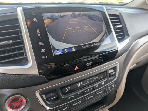 Used 2017 Honda Pilot EX image 28