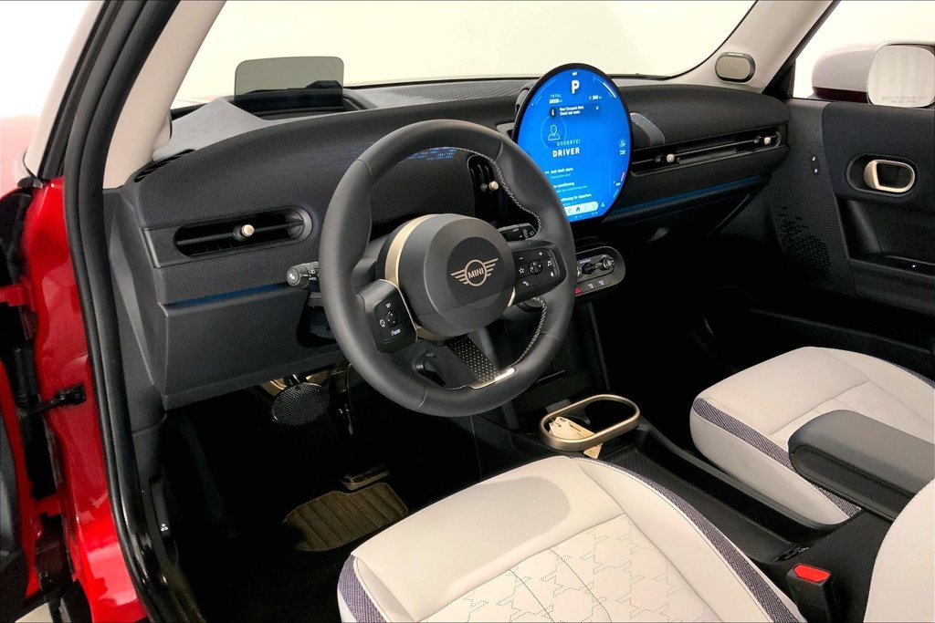 Certified 2025 MINI Cooper S FWD image 21