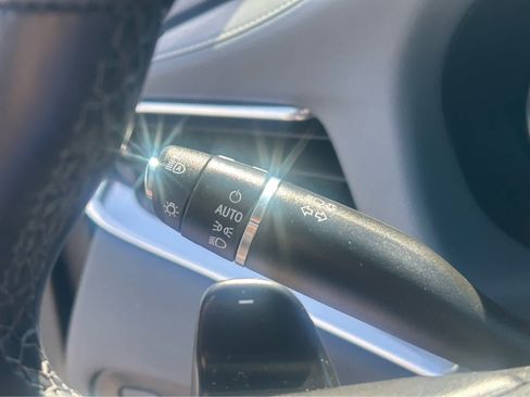Used 2023 Buick Enclave Premium w/ Experience Buick Package FWD image 32