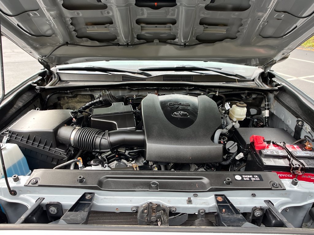 Used 2019 Toyota Tacoma TRD Sport w/ Technology Package AWD/4WD image 22