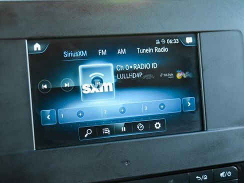 Used 2020 Mercedes-Benz Sprinter 2500 image 24