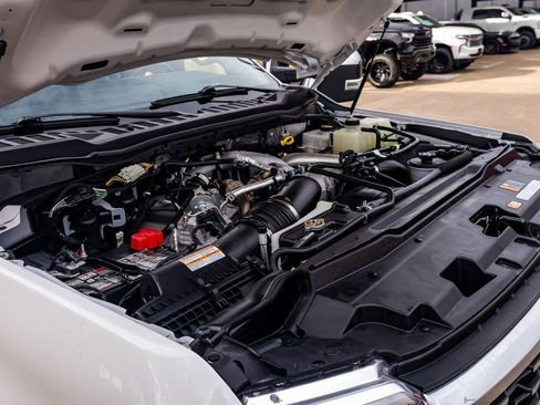 Used 2024 Ford F350 Lariat w/ Lariat Ultimate Package image 42