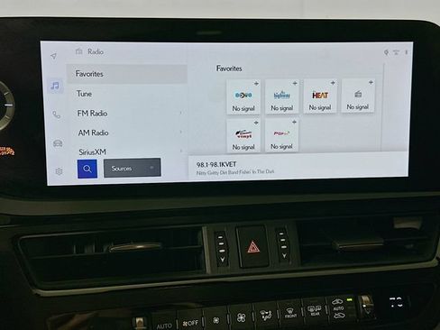 Used 2024 Lexus ES 350 F Sport w/ Accessory Package (Z2) FWD image 15