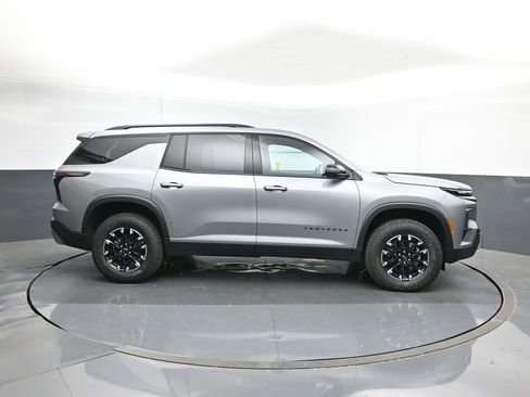 Used 2026 Chevrolet Traverse Z71 w/ LPO, Floor Liner Package image 6