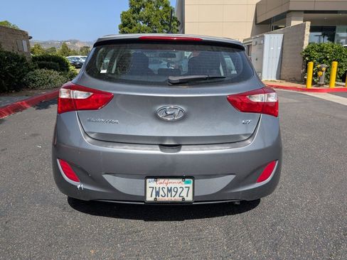 Used 2017 Hyundai Elantra GT FWD image 7