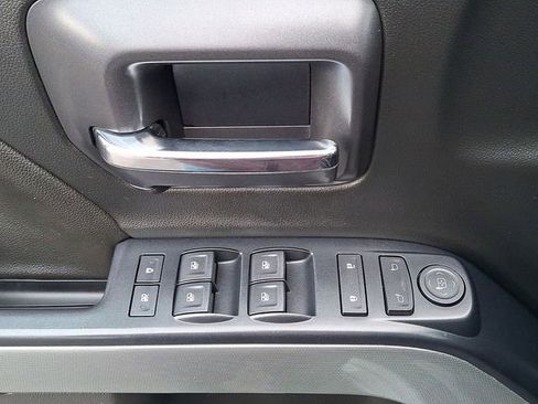 Certified 2018 Chevrolet Silverado 1500 LT w/ All Star Edition image 19