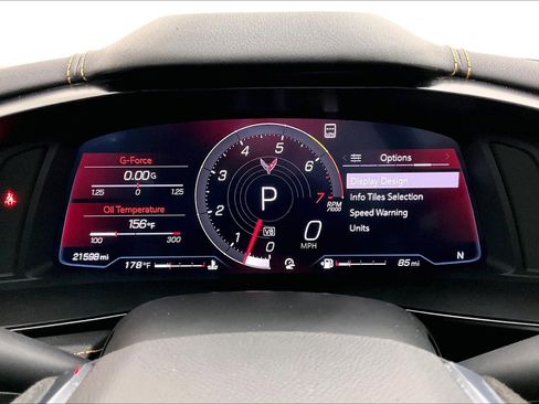 Used 2021 Chevrolet Corvette Stingray Preferred Cpe w/ Z51 Performance Package image 21