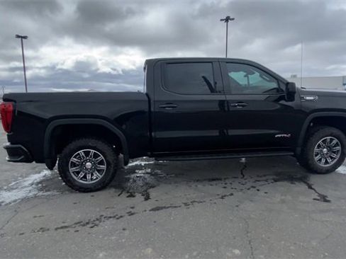 Certified 2024 GMC Sierra 1500 AT4 w/ Technology Package image 9