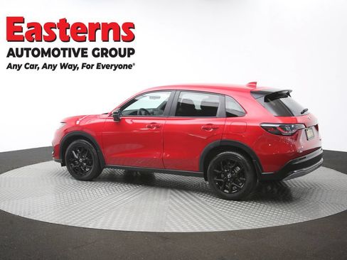 Used 2025 Honda HR-V Sport image 60