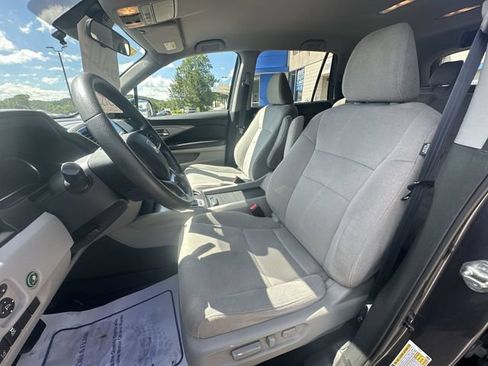 Used 2019 Honda Pilot EX image 15