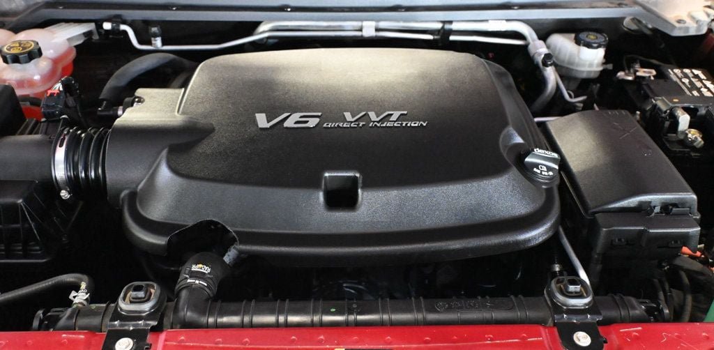 Used 2019 Chevrolet Colorado LT w/ LT Convenience Package RWD image 20