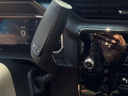 New 2026 GMC Sierra 2500 AT4 w/ LPO, Black Badging Package AWD/4WD image 12