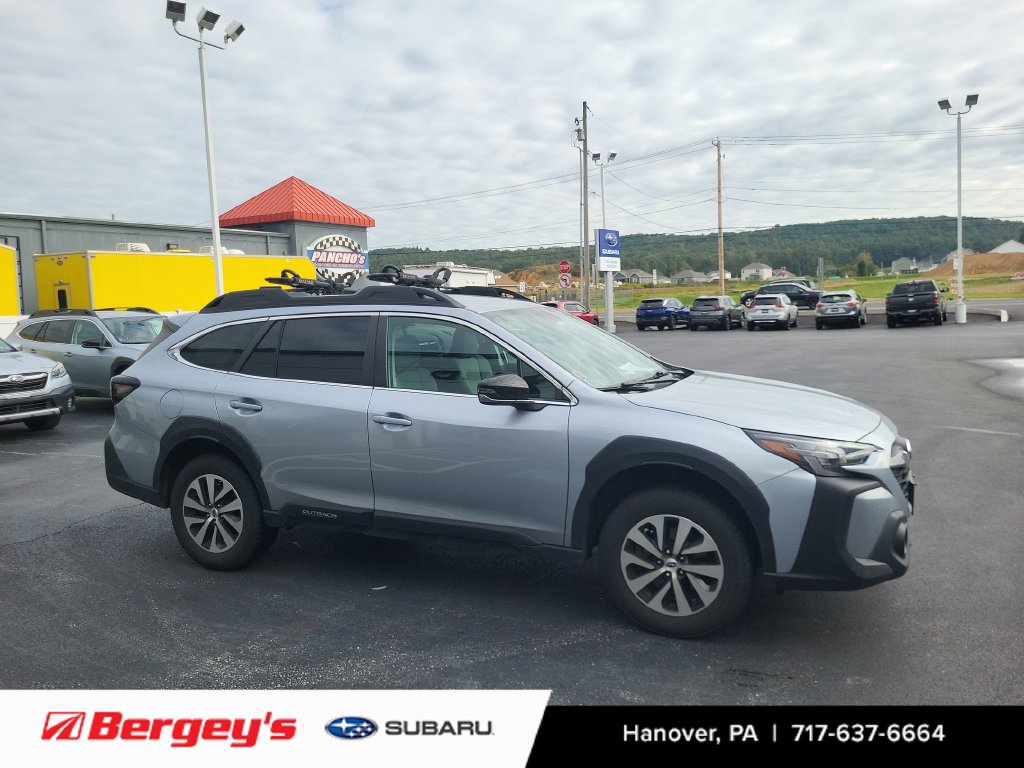 Used 2024 Subaru Outback Premium AWD/4WD image 5