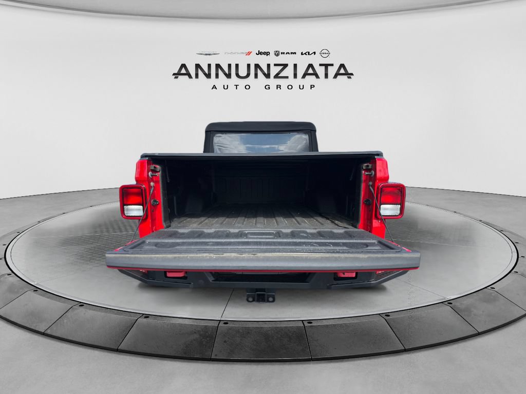 Used 2021 Jeep Gladiator Sport AWD/4WD image 17