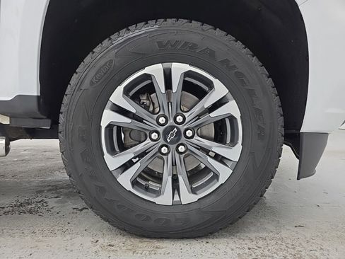 Used 2021 Chevrolet Colorado Z71 image 19