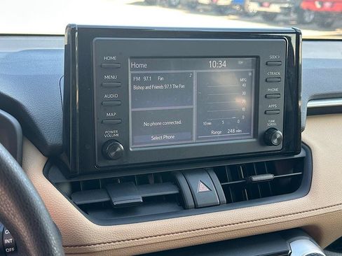 Certified 2019 Toyota RAV4 XLE w/ Convenience Package AWD/4WD image 24