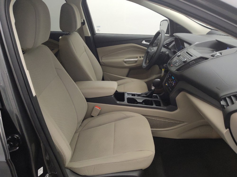 Used 2017 Ford Escape SE FWD image 21