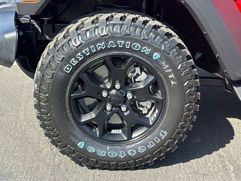 Used 2021 Jeep Wrangler Unlimited Sport AWD/4WD image 25