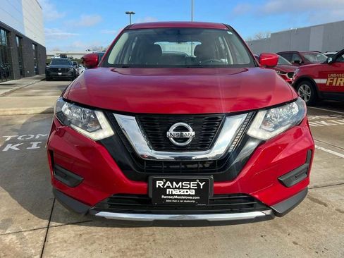 Used 2017 Nissan Rogue S image 9