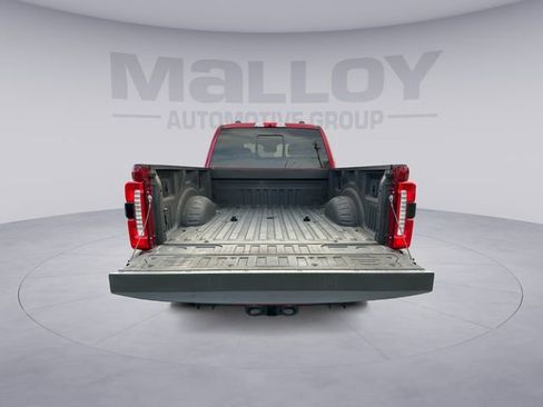 Used 2023 Ford F350 Lariat image 19