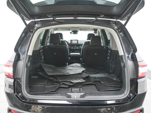 Used 2023 Honda Pilot EX-L image 16