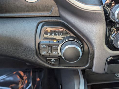 Used 2023 RAM 1500 Big Horn AWD/4WD image 24