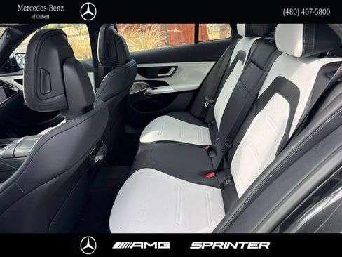 New 2026 Mercedes-Benz E 53 AMG e 4MATIC Wagon image 17