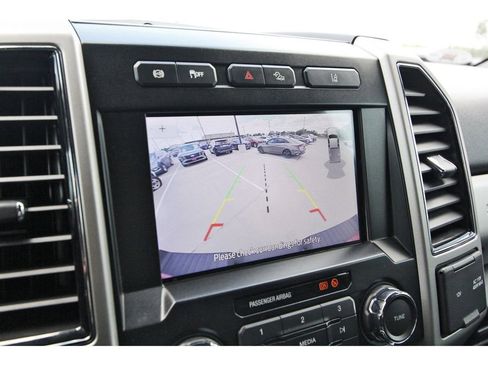 Used 2020 Ford F250 Lariat AWD/4WD image 25