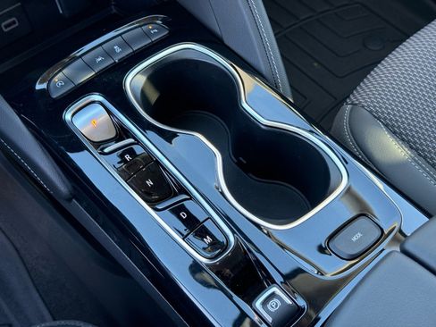 Used 2023 Buick Envision Preferred image 29