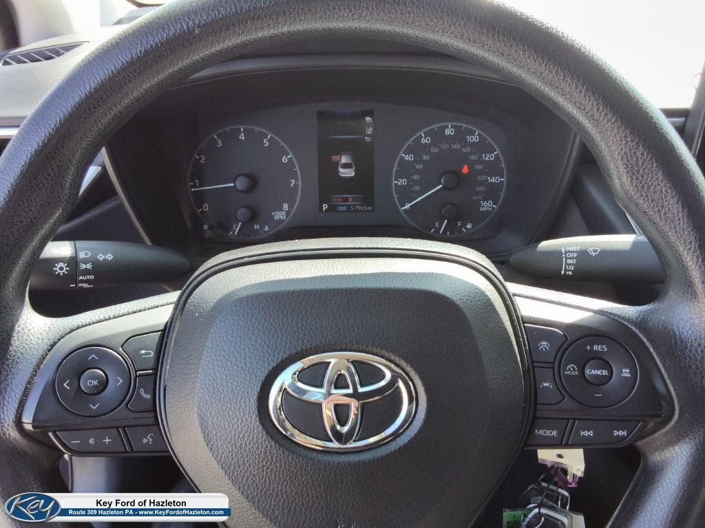 Used 2024 Toyota Corolla LE FWD image 30
