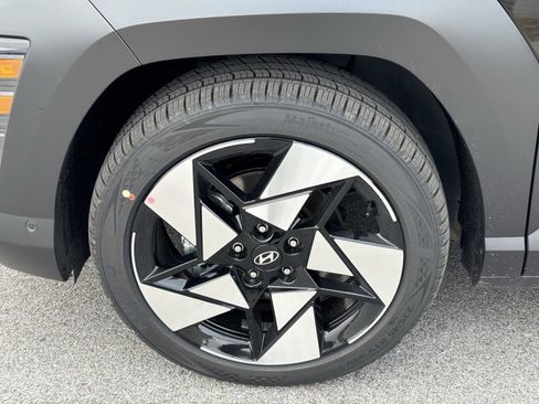 New 2026 Hyundai Kona Limited image 9