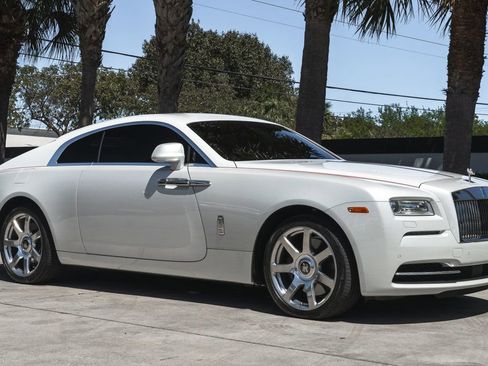 Used 2015 Rolls-Royce Wraith 2dr Coupe image 10