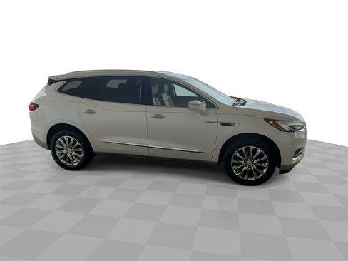 Certified 2021 Buick Enclave Premium w/ Sun and Sites Package image 9