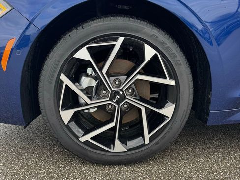 New 2025 Kia K5 EX image 9