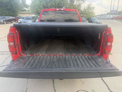 Used 2017 Chevrolet Silverado 1500 LT w/ LPO, Black Pack AWD/4WD image 8