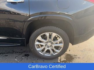 Used 2018 Chevrolet Traverse Premier w/ Driver Confidence II Package video 2