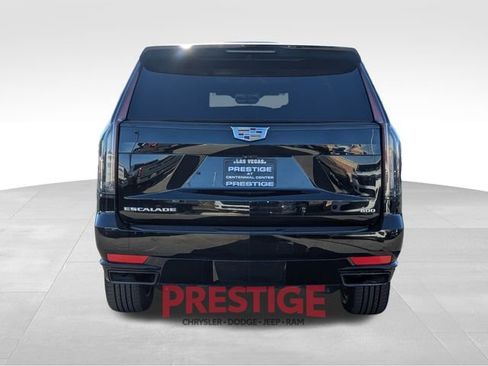 Used 2023 Cadillac Escalade Sport image 11
