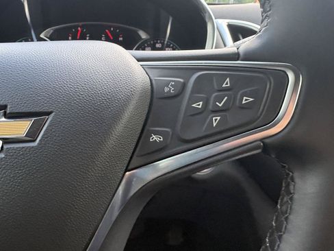 Used 2024 Chevrolet Equinox LT AWD/4WD image 11