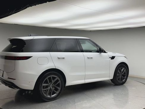 Certified 2025 Land Rover Range Rover Sport Dynamic SE AWD/4WD image 2