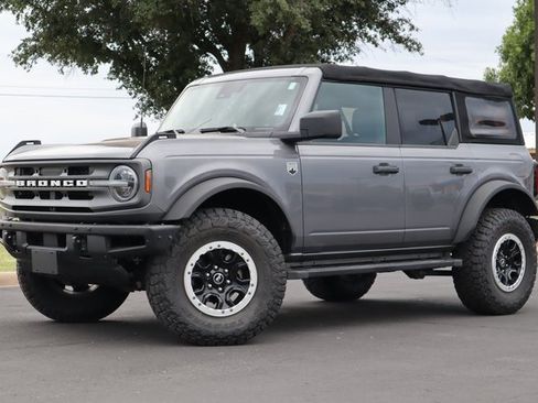Used 2021 Ford Bronco Big Bend w/ Sasquatch Package image 18
