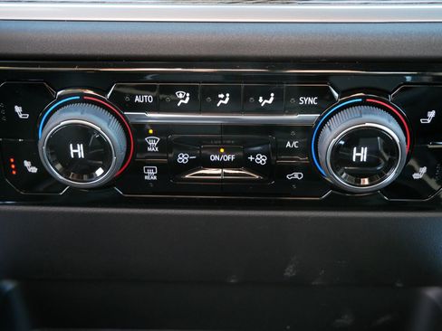 New 2026 Chevrolet Silverado 3500 LT w/ All Star Edition image 8