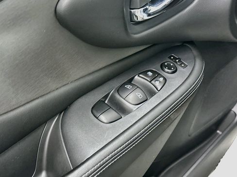 Used 2024 Nissan Murano SV w/ Cargo Package AWD/4WD image 15