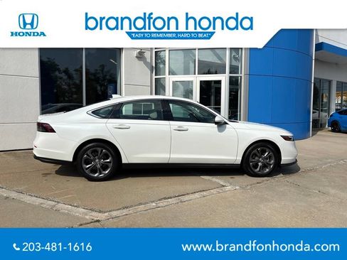 Used 2023 Honda Accord EX image 7