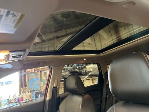 Certified 2024 Nissan Rogue SL w/ SL Premium Package image 23