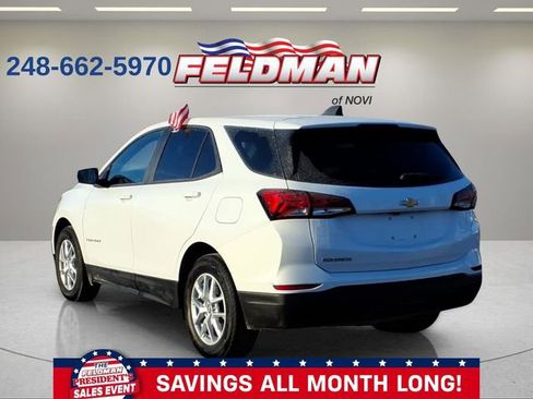 Used 2023 Chevrolet Equinox LS w/ LS Convenience Package image 3