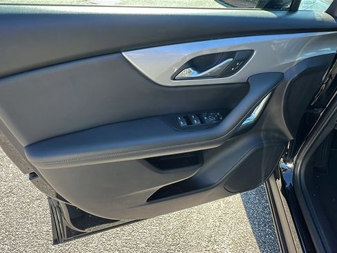 Used 2021 Chevrolet Blazer LT image 11