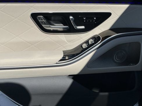 Certified 2025 Mercedes-Benz S 580 4MATIC Sedan image 15
