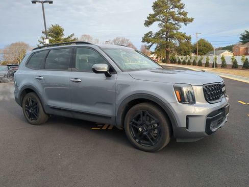 Used 2024 Kia Telluride SX Prestige X-Line image 2