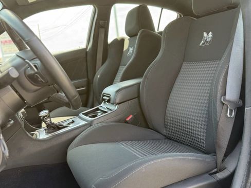 Used 2019 Dodge Charger Scat Pack RWD image 12