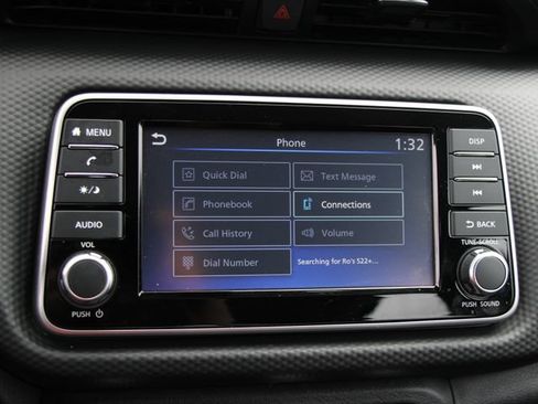 Certified 2025 Nissan Kicks Play S FWD image 19